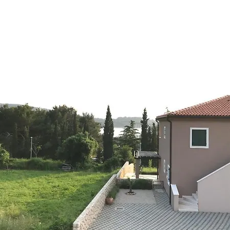 Apartmani Matea Cres Exterior photo