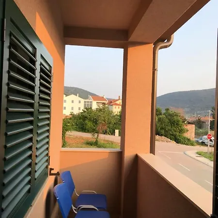 Apartmani Matea Cres Exterior photo