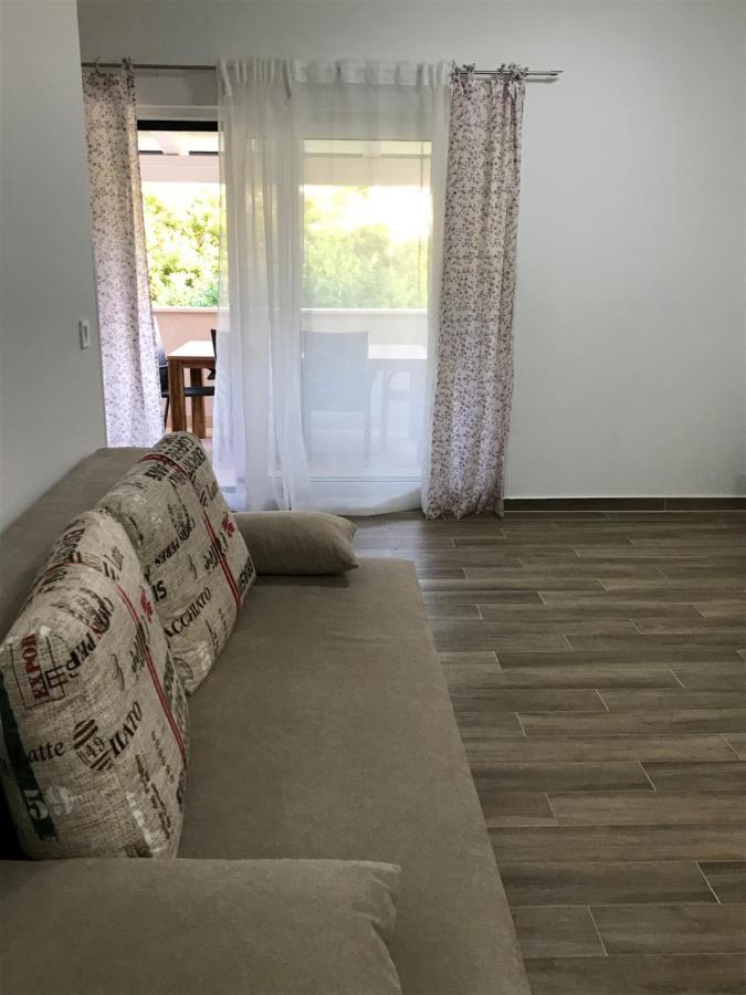 Apartma Matea *